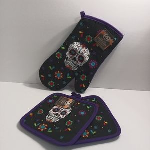 Halloween Dia de Los Muertos kill oven mitt and pot holders NEW